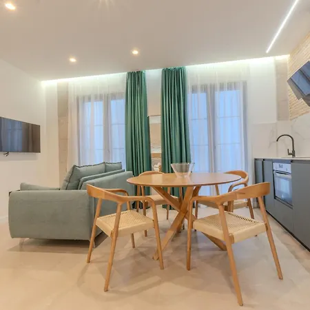 アパートホテル La Basilica By Bealicante